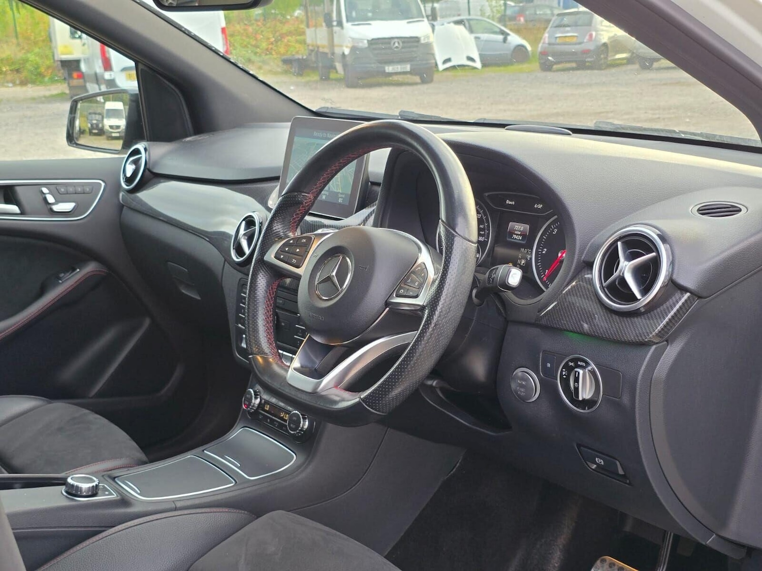 Used Mercedes-Benz B Class 2017 for sale - 76057465: Photo 24