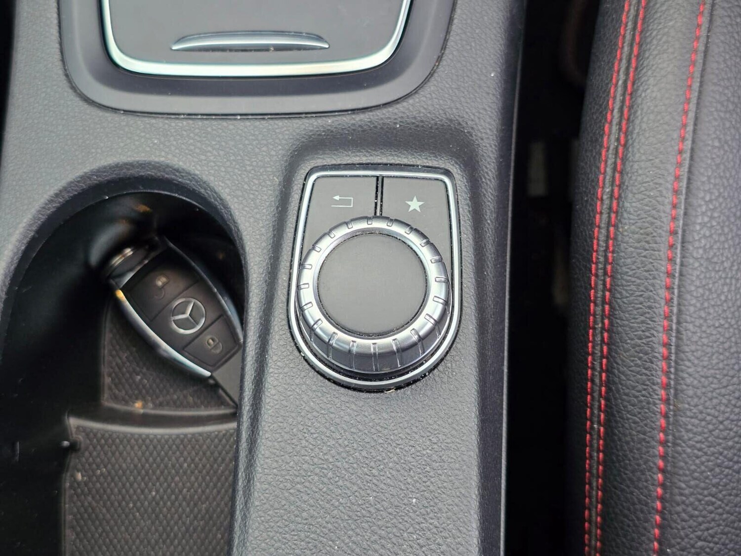 Used Mercedes-Benz B Class 2017 for sale - 76057465: Photo 32