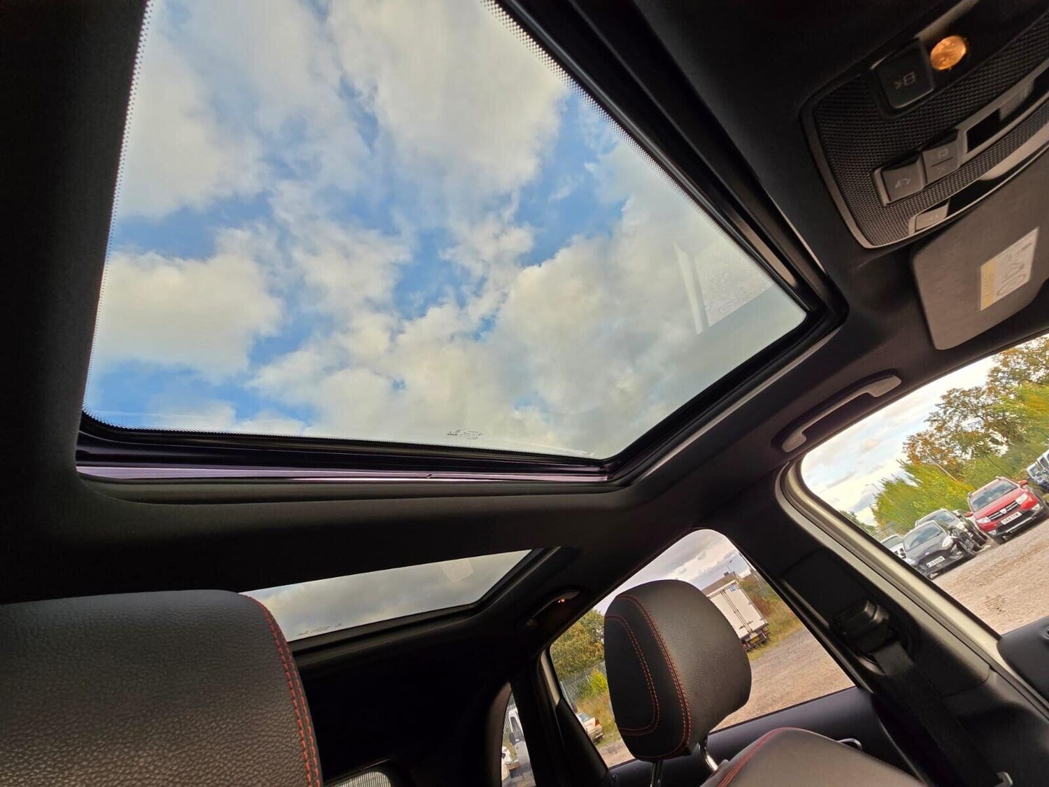 Used Mercedes-Benz B Class 2017 for sale - 76057465: Photo 45