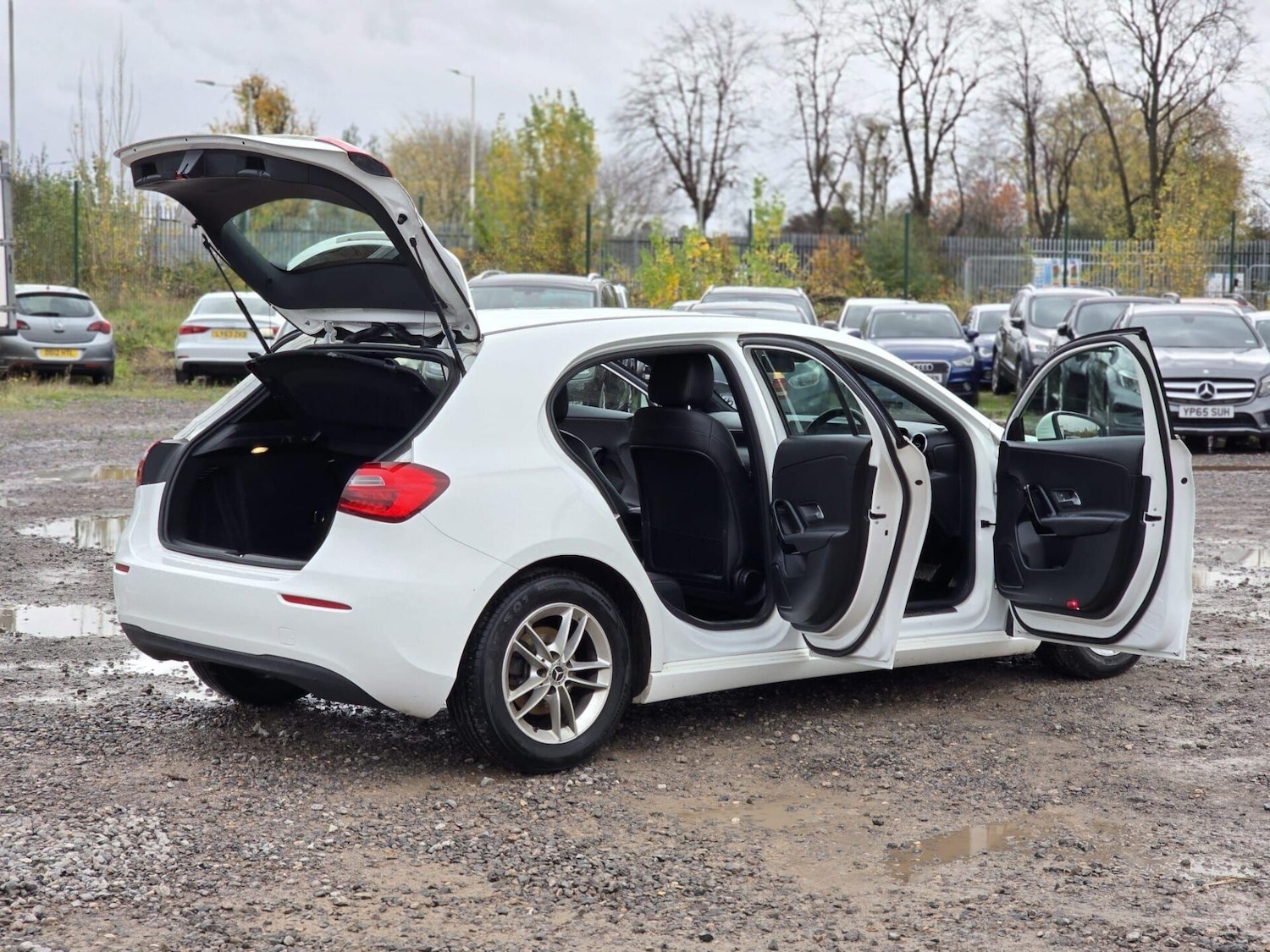 Used Mercedes-Benz A-Class 2018 for sale - 76317273: Photo 19