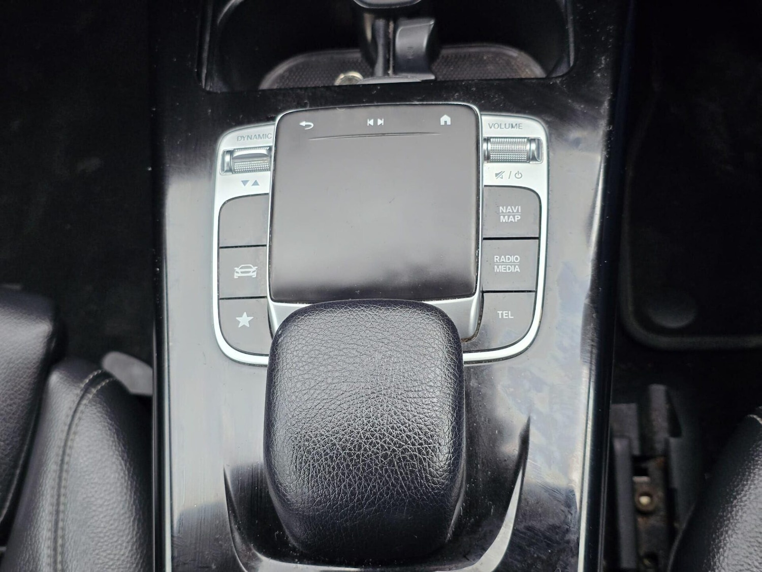 Used Mercedes-Benz A-Class 2018 for sale - 76317273: Photo 24