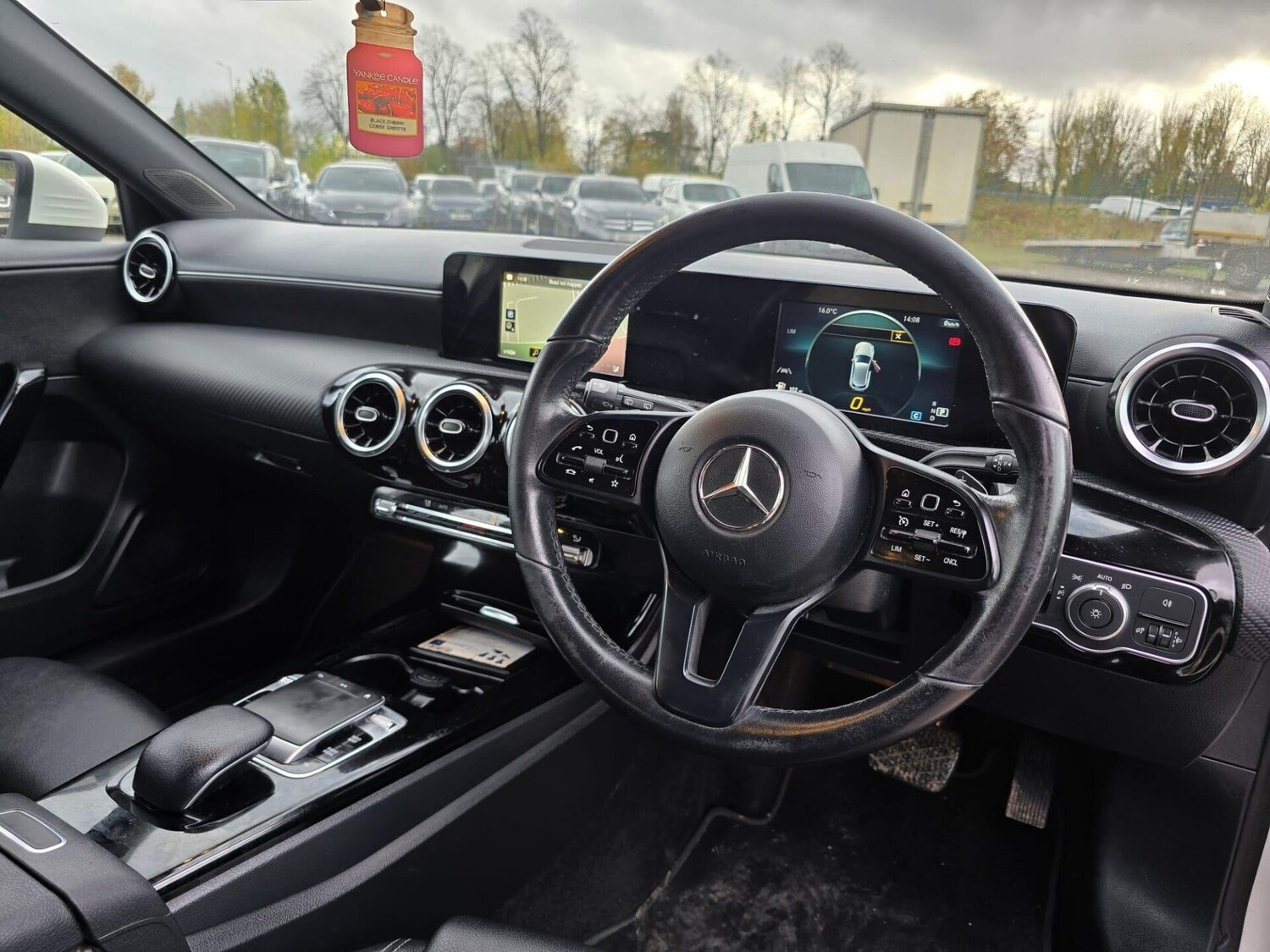 Used Mercedes-Benz A-Class 2018 for sale - 76317273: Photo 26