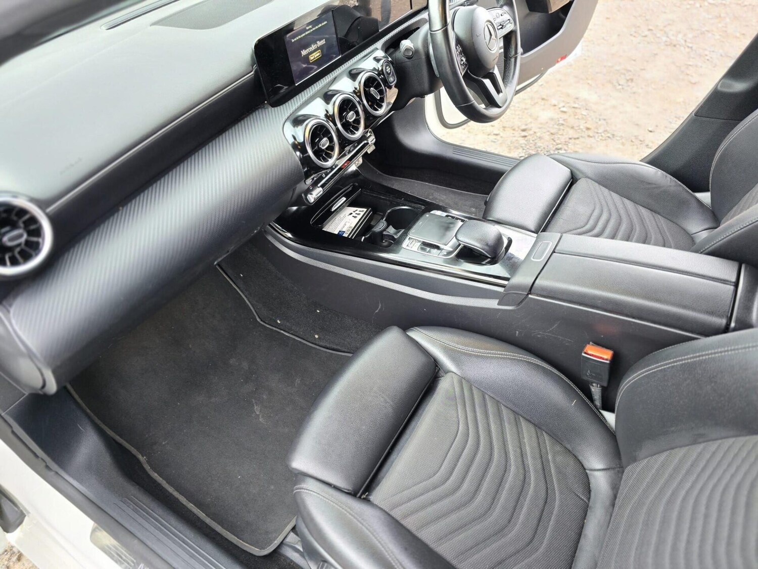 Used Mercedes-Benz A-Class 2018 for sale - 76317273: Photo 40