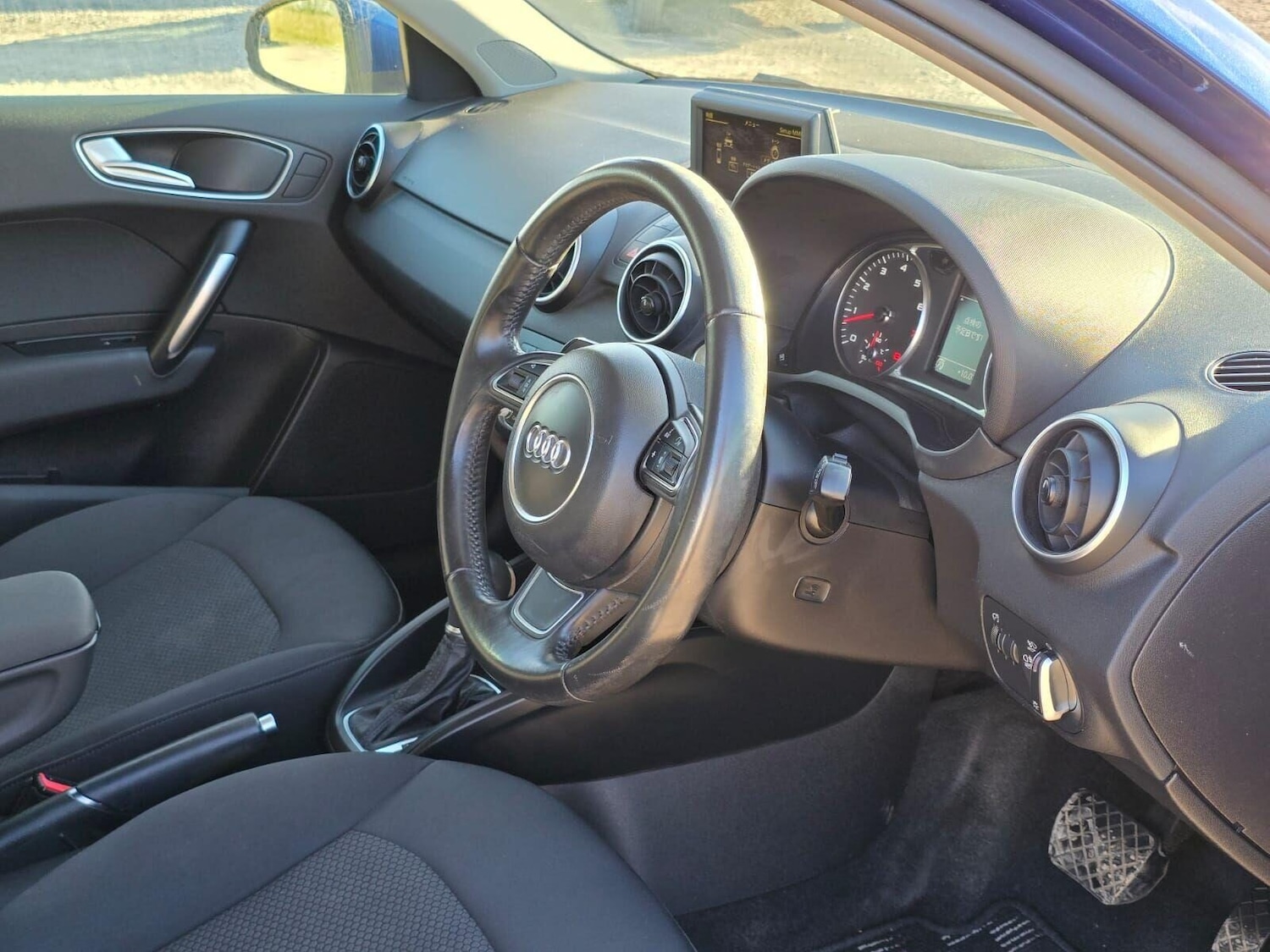 Used Audi A1 2014 for sale - 76076178: Photo 21