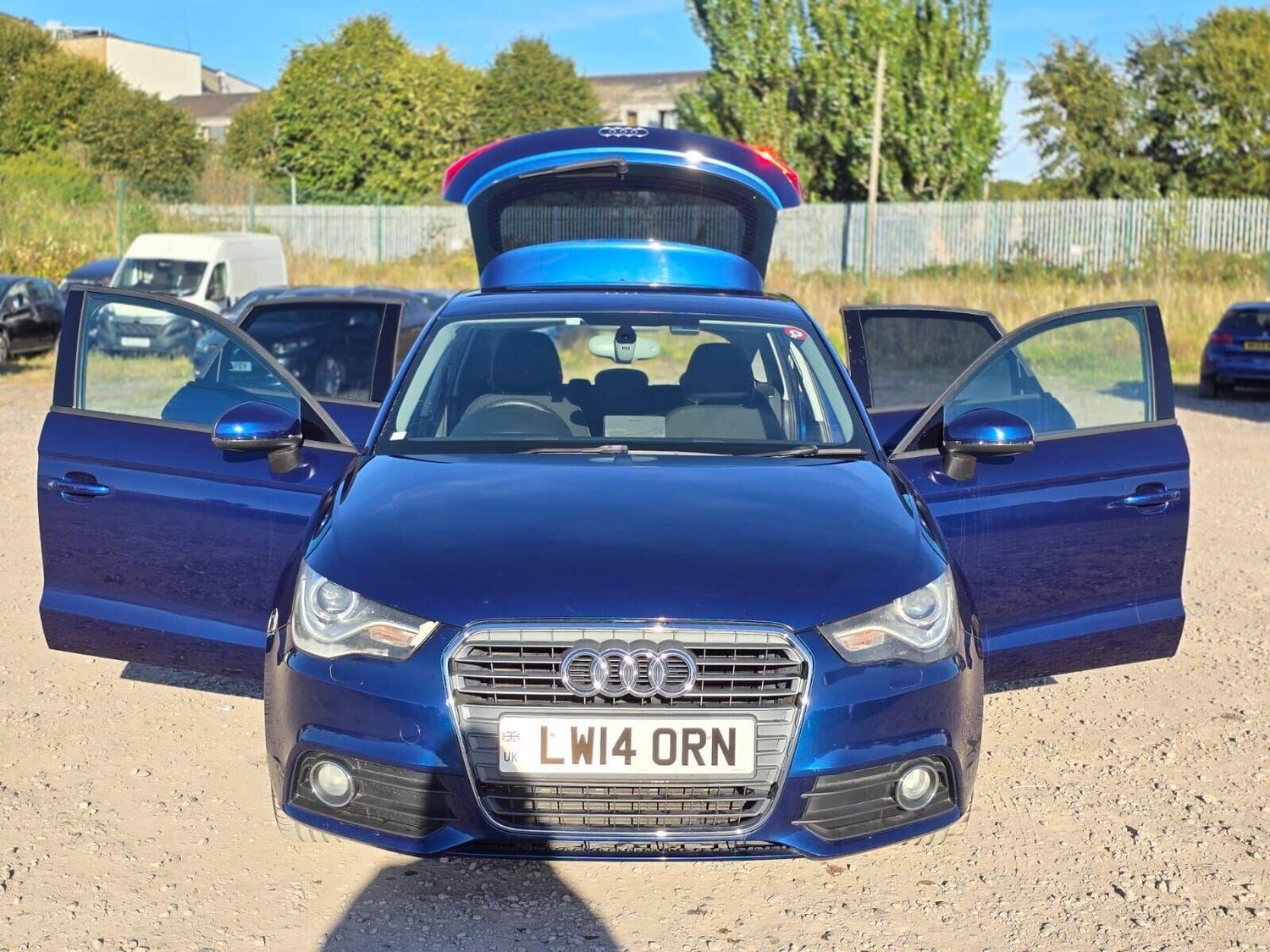 Used Audi A1 2014 for sale - 76076178: Photo 8