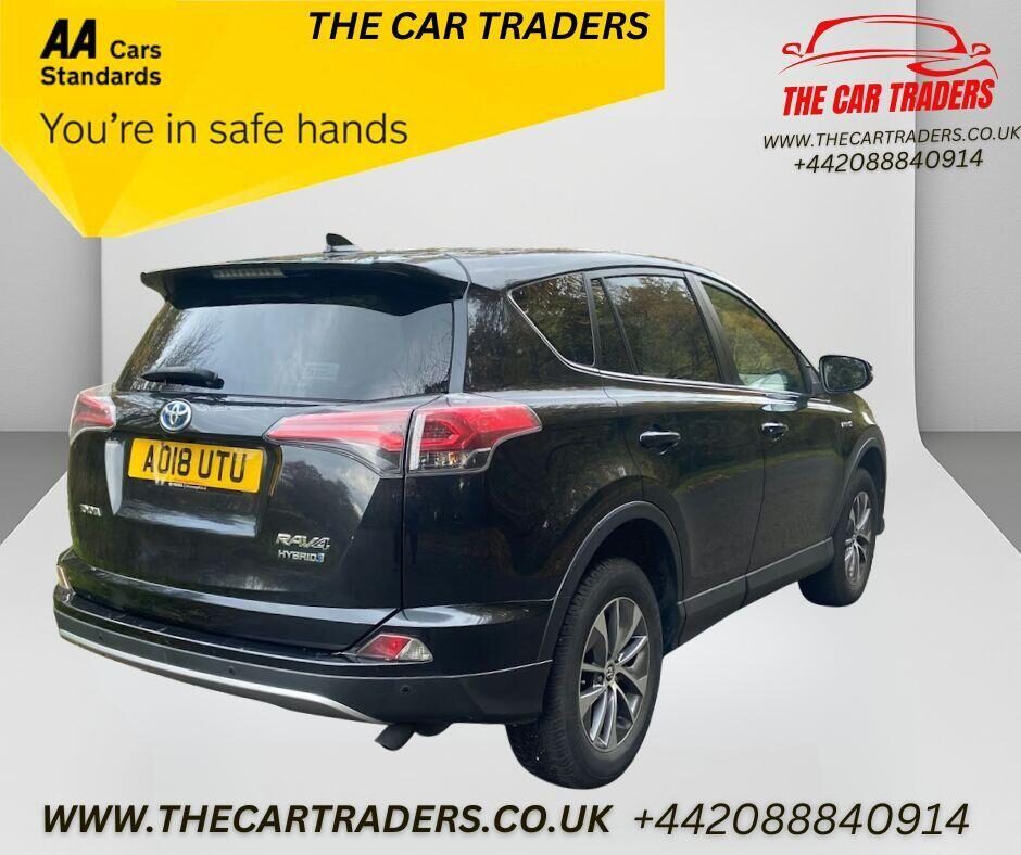 Used Toyota RAV4 2018 for sale - 76653865: Photo 4