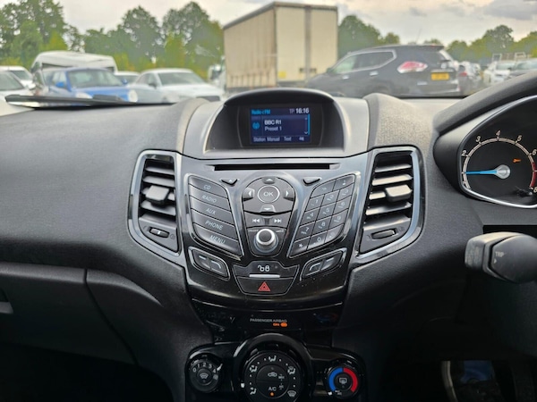 Used Ford Fiesta 2016 for sale - 75598108: Photo 29