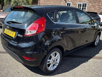 Used Ford Fiesta 2016 for sale - 75598108: Photo