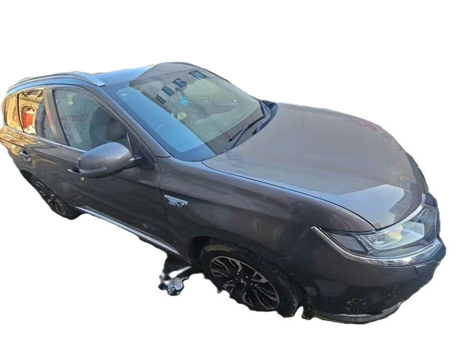 Used Mitsubishi Outlander 2016 for sale - 78168400: Photo 2