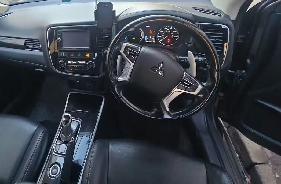 Used Mitsubishi Outlander 2016 for sale - 78168400: Photo 8