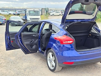 Used Ford Focus 2015 for sale - 75627023: Photo