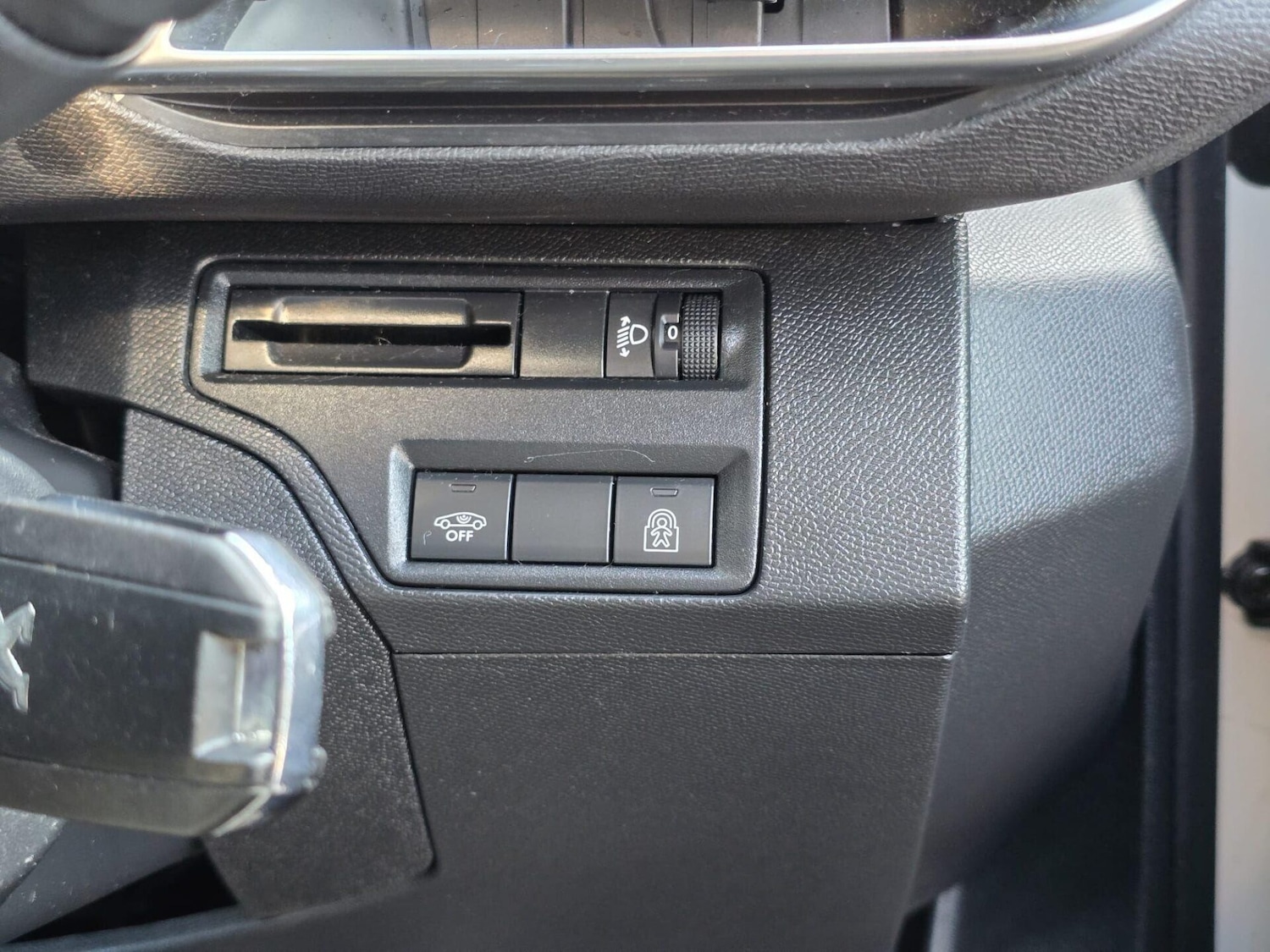 Used Peugeot 3008 2020 for sale - 77404730: Photo 22