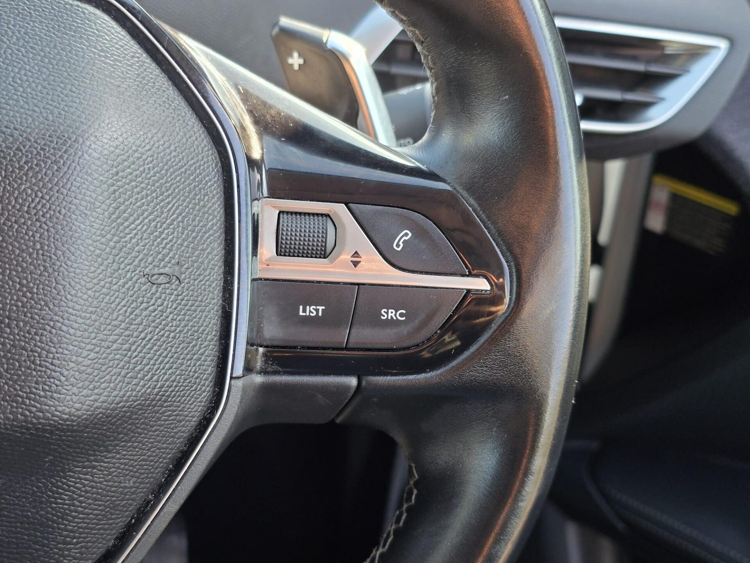 Used Peugeot 3008 2020 for sale - 77404730: Photo 24