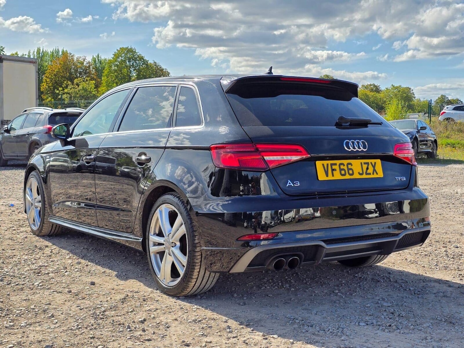 Used Audi A3 2017 for sale - 76958635: Photo 4