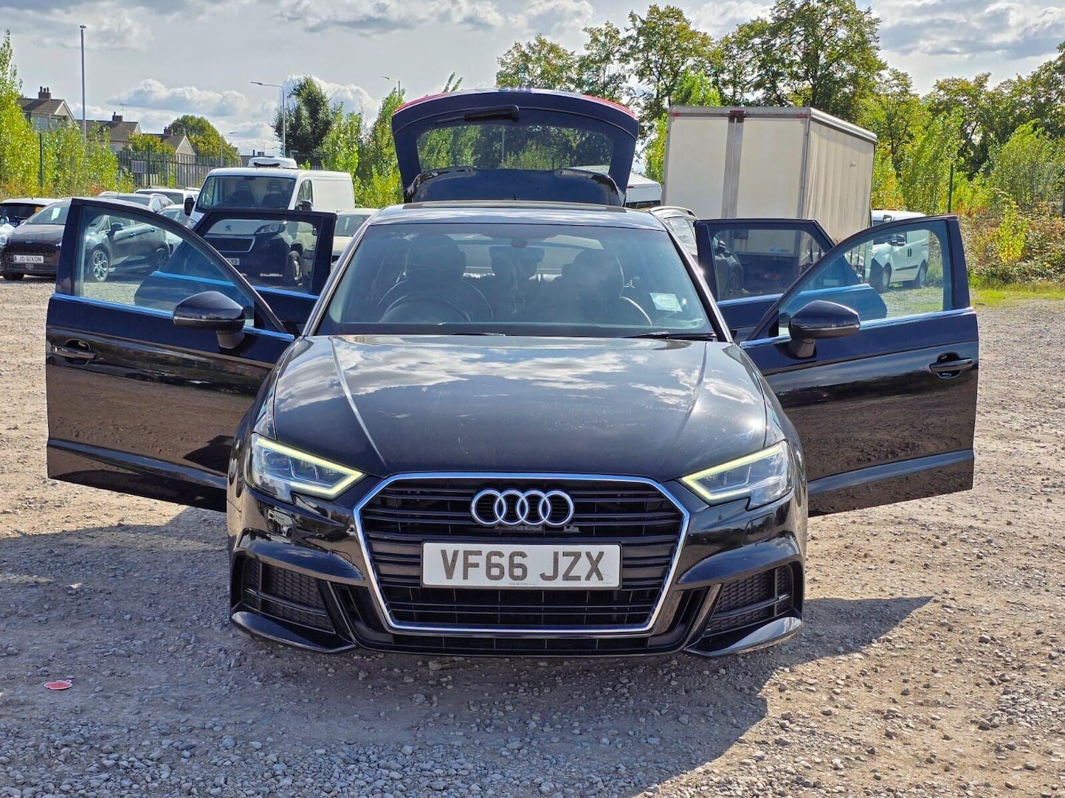 Used Audi A3 2017 for sale - 76958635: Photo 8