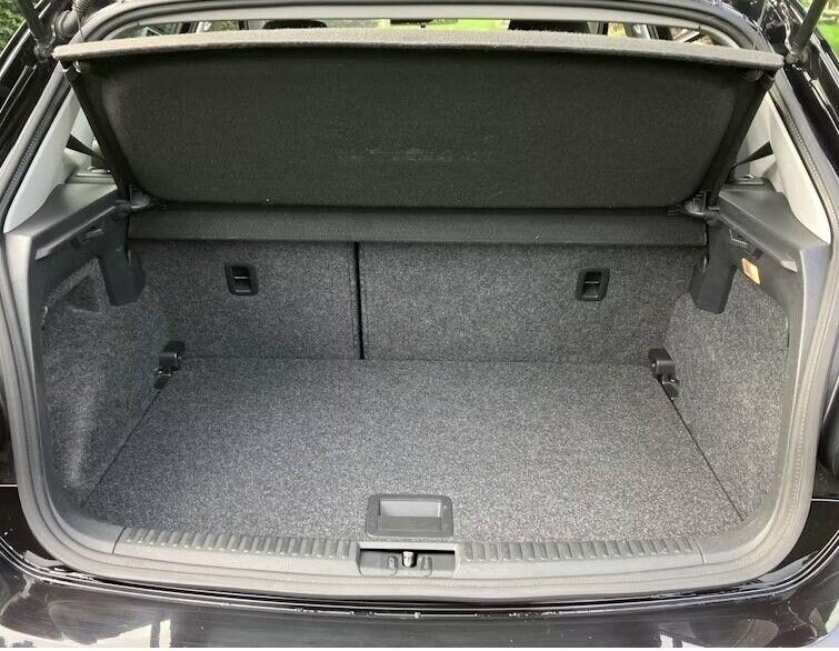 Used Volkswagen Polo 2015 for sale - 76428837: Photo 18