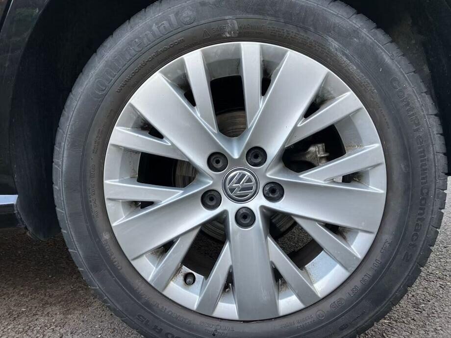 Used Volkswagen Polo 2015 for sale - 76428837: Photo 9