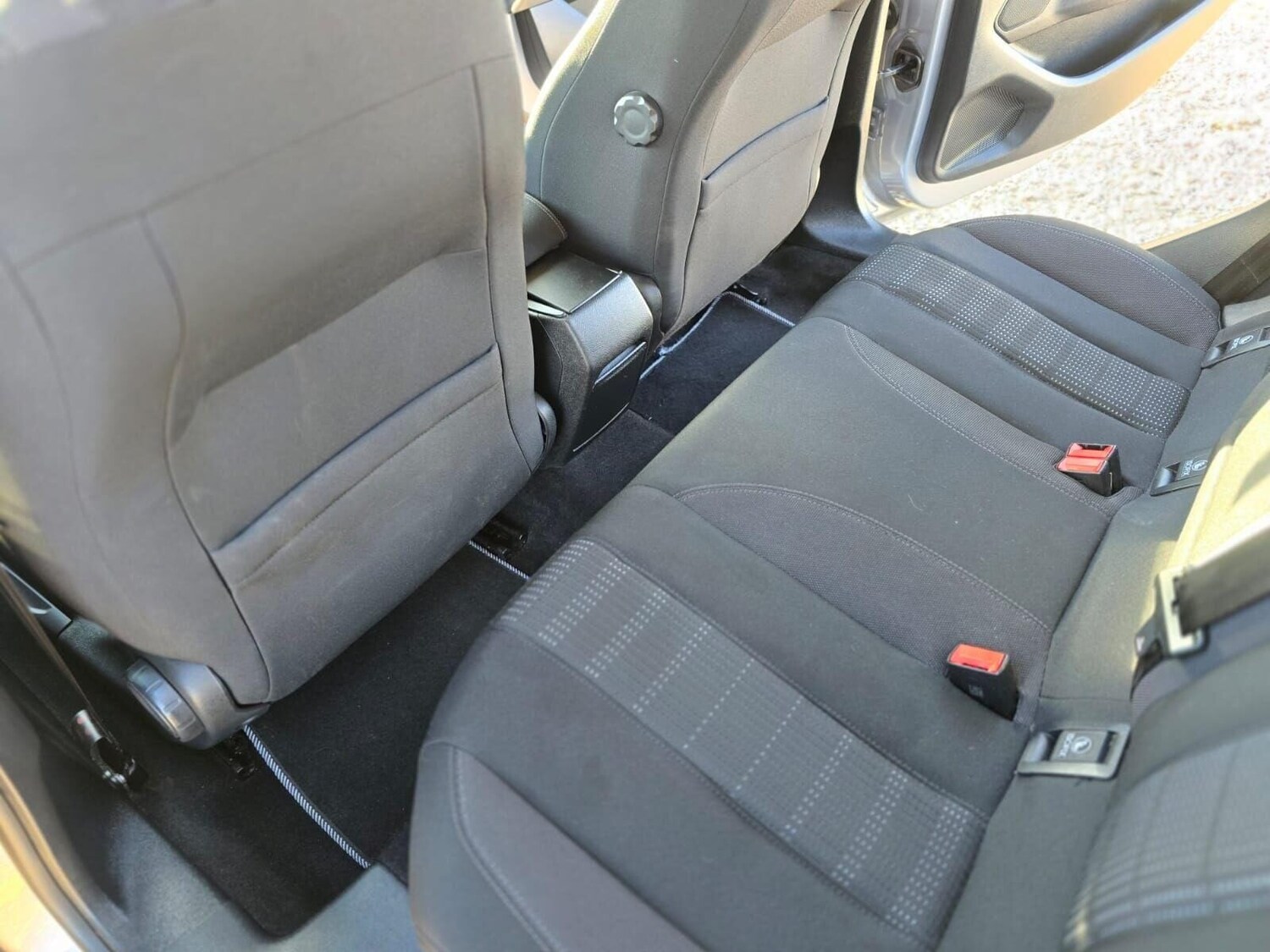 Used Peugeot 308 2016 for sale - 76406092: Photo 24