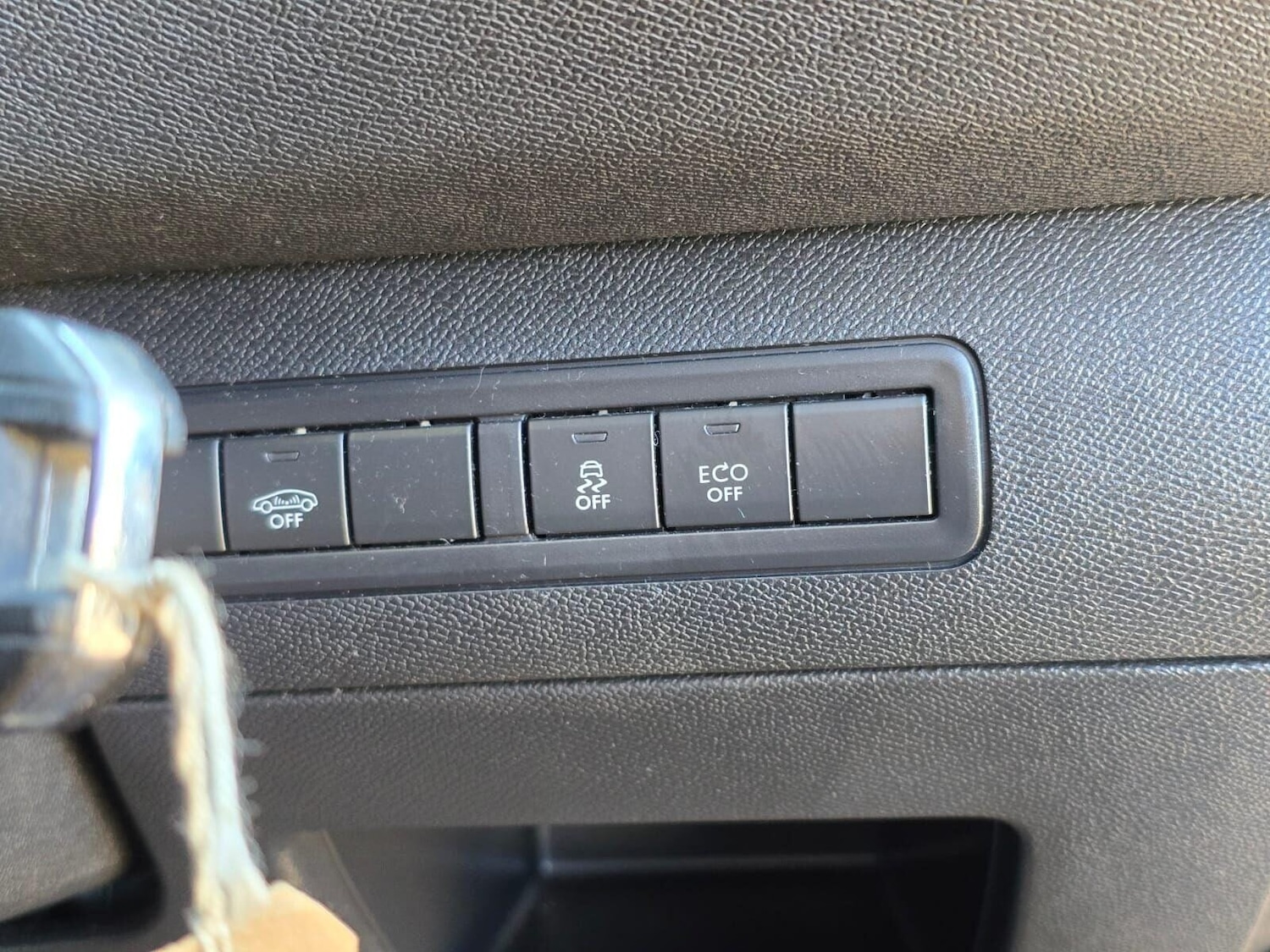 Used Peugeot 308 2016 for sale - 76406092: Photo 29