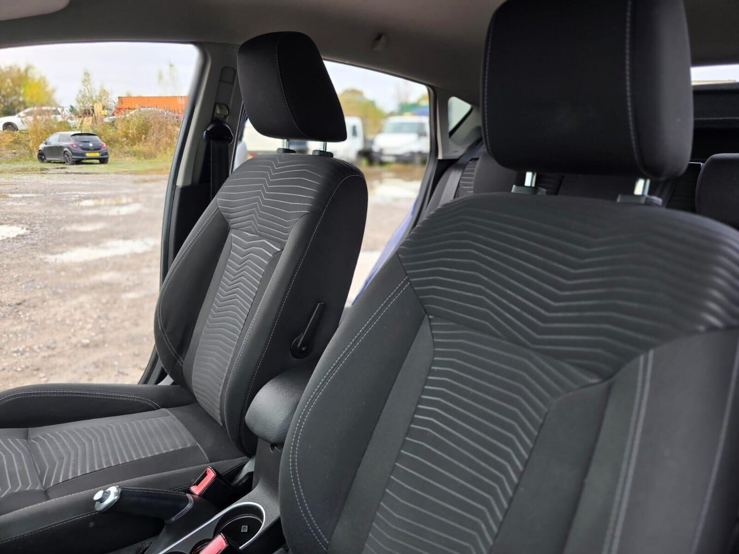 Used Ford Fiesta 2014 for sale - 76495476: Photo 32