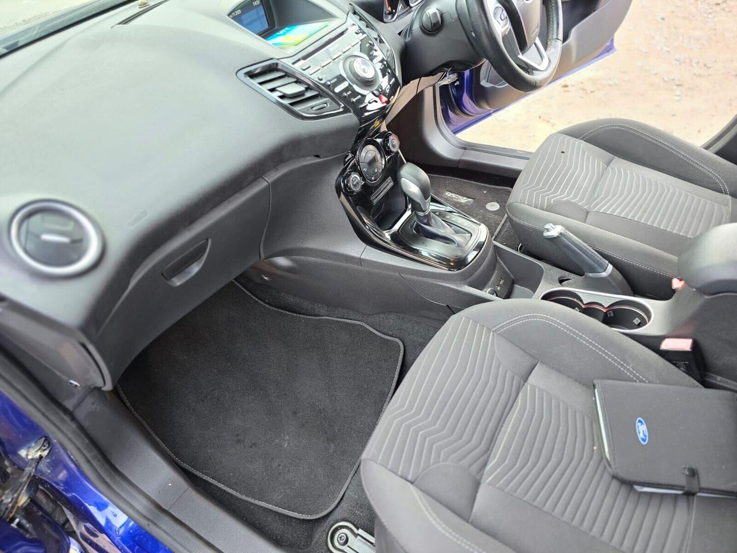 Used Ford Fiesta 2014 for sale - 76495476: Photo 33