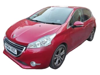 Used Peugeot 208 2015 for sale - 78565317: Photo