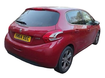 Used Peugeot 208 2015 for sale - 78565317: Photo