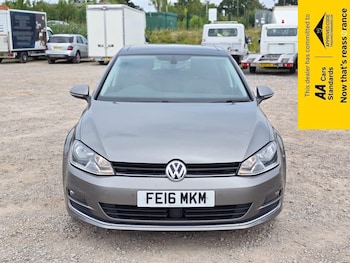 Used Volkswagen Golf 2016 for sale - 75700138: Photo