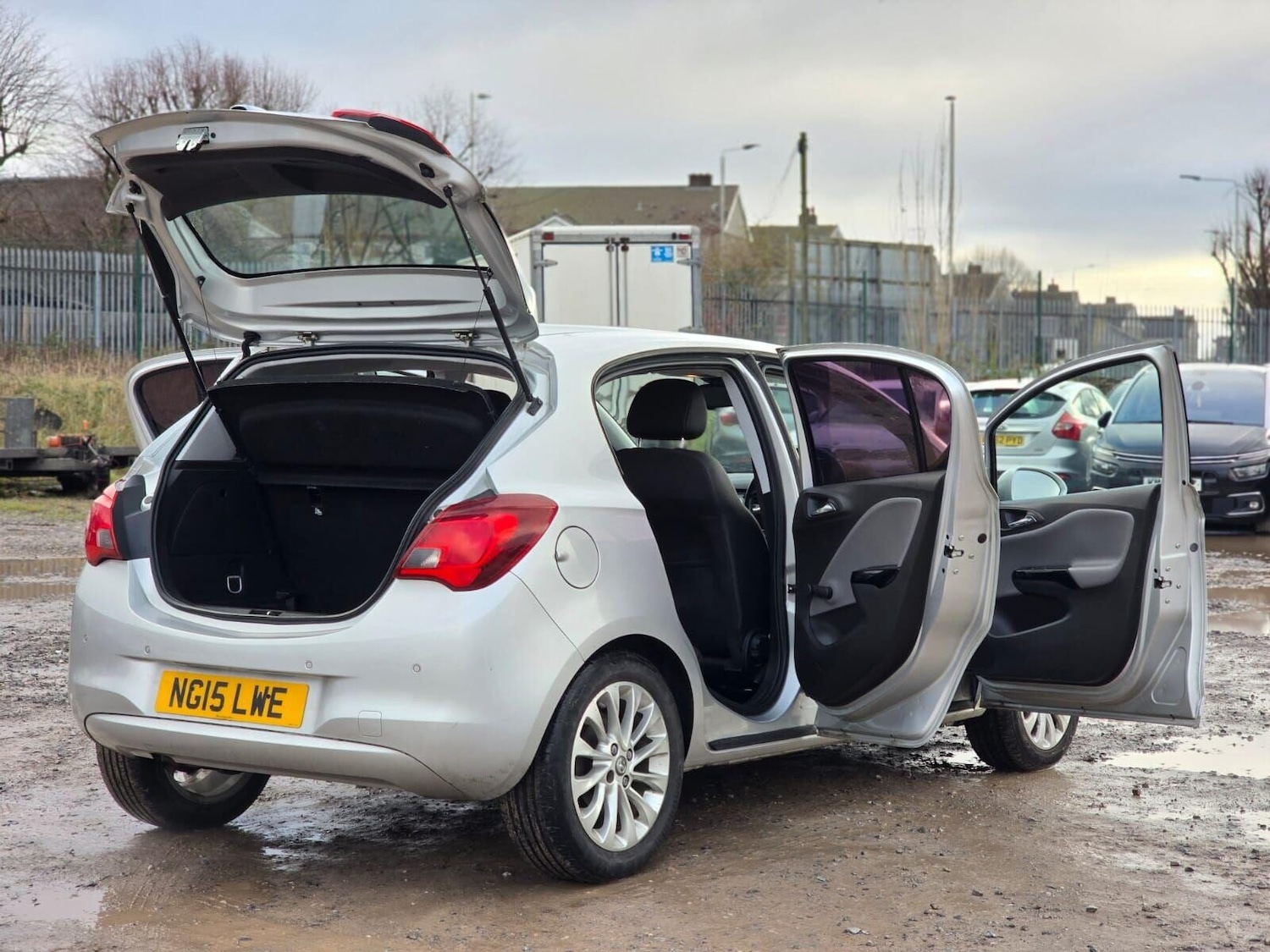 Used Vauxhall Corsa 2015 for sale - 77168668: Photo 16