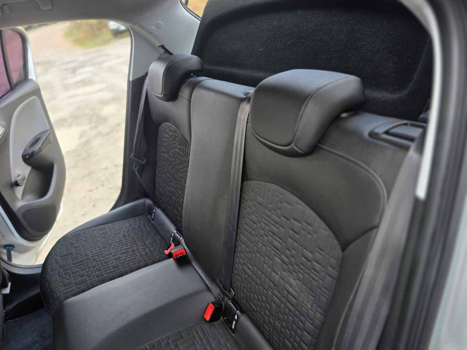 Used Vauxhall Corsa 2015 for sale - 77168668: Photo 24