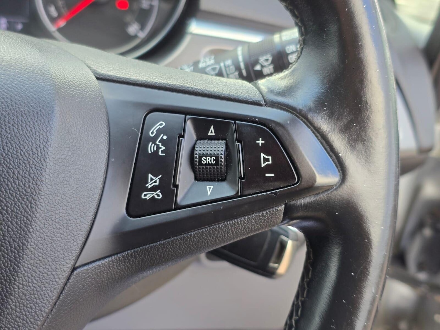 Used Vauxhall Corsa 2015 for sale - 77168668: Photo 30