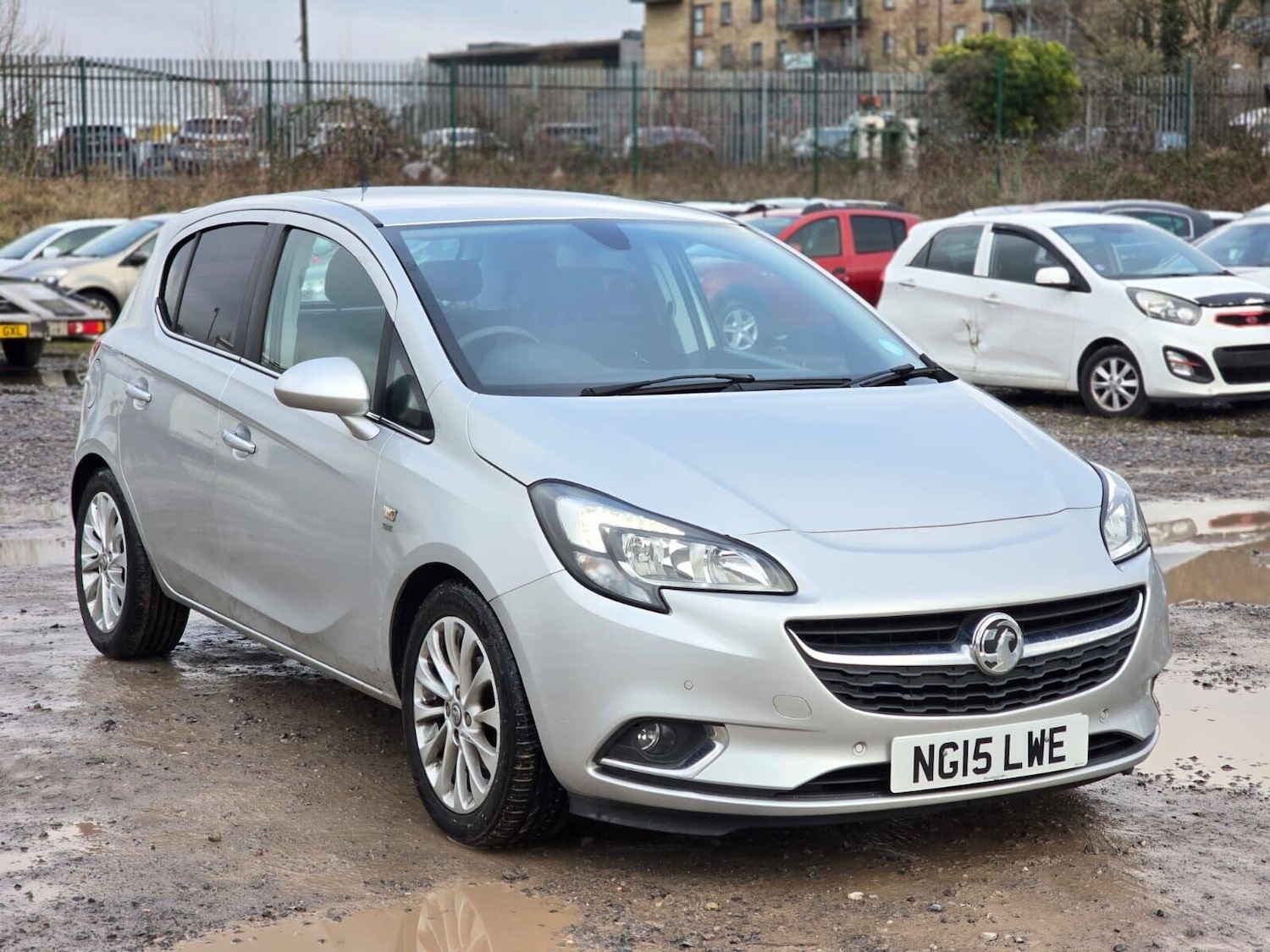 Used Vauxhall Corsa 2015 for sale - 77168668: Photo 5