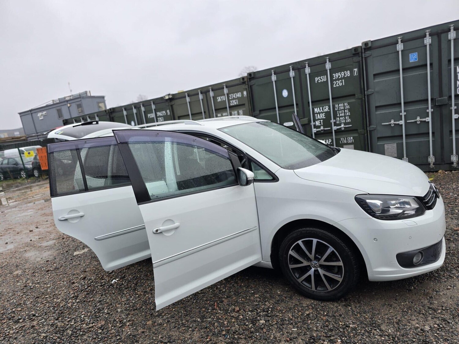 Used Volkswagen Touran 2025 for sale - 77461311: Photo 7