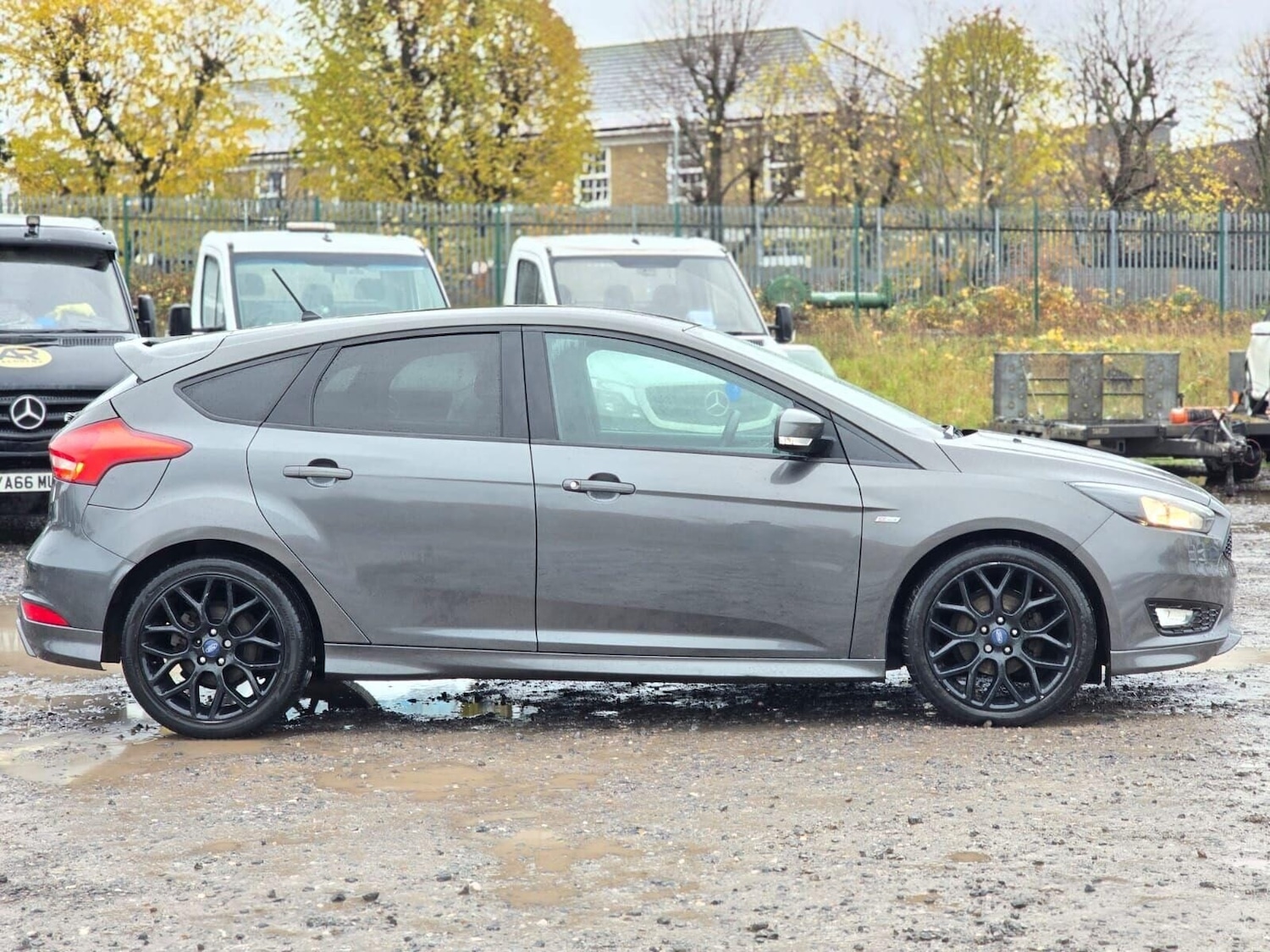 Used Ford Focus 2017 for sale - 77889297: Photo 15