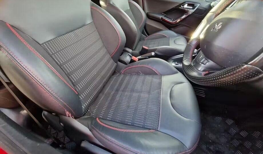 Used Peugeot 208 2018 for sale - 76883899: Photo 6