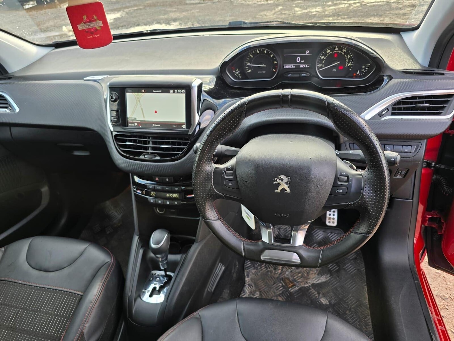 Used Peugeot 208 2018 for sale - 76883899: Photo 61