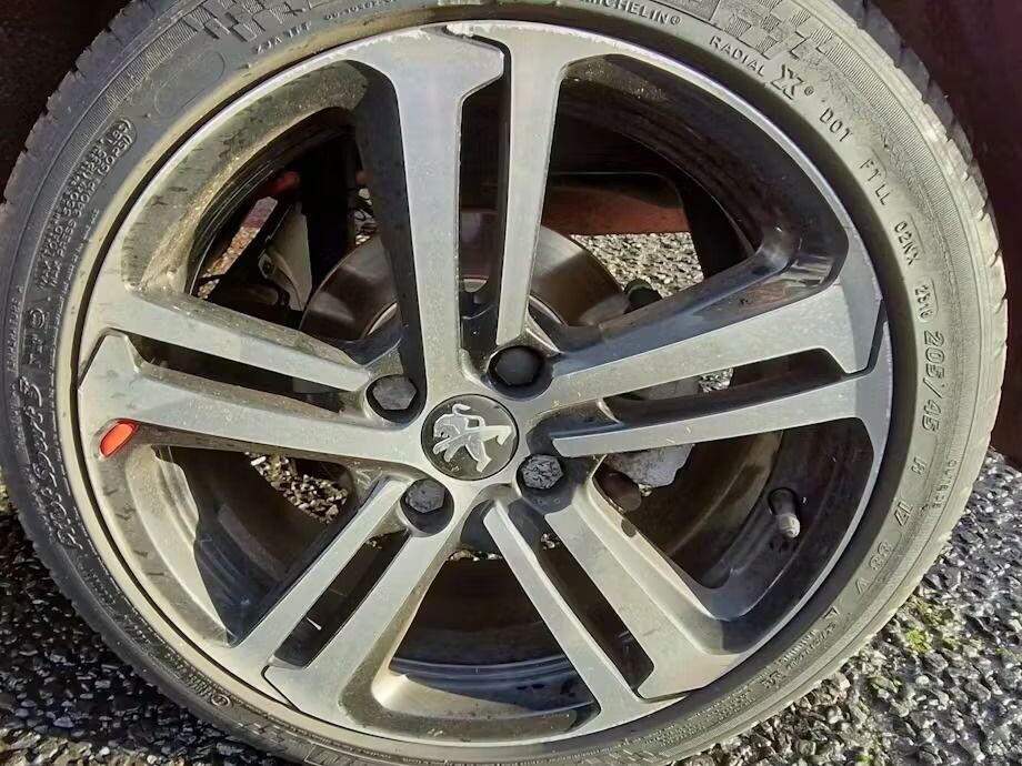 Used Peugeot 208 2018 for sale - 76883899: Photo 8