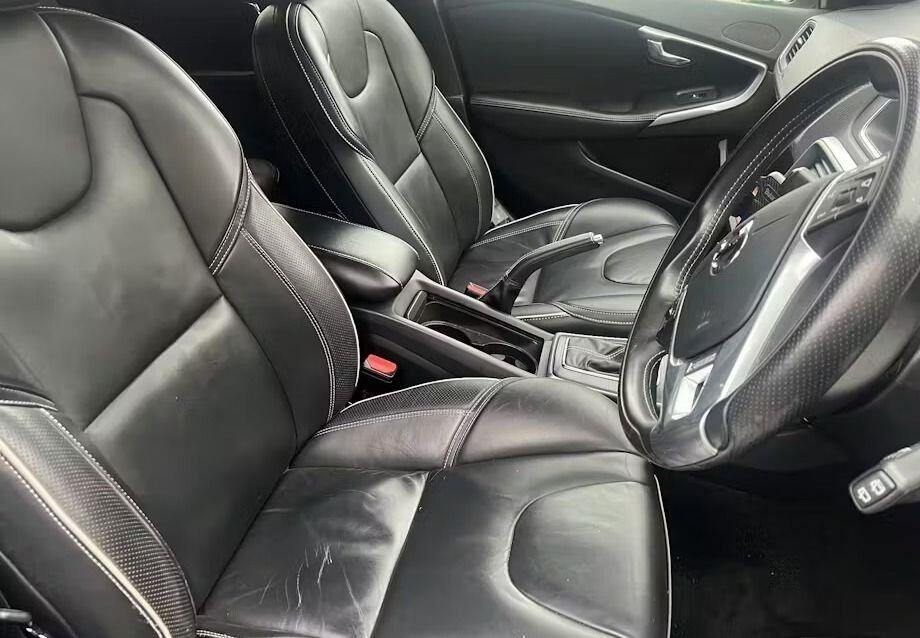 Used Volvo V40 2018 for sale - 77474695: Photo 6