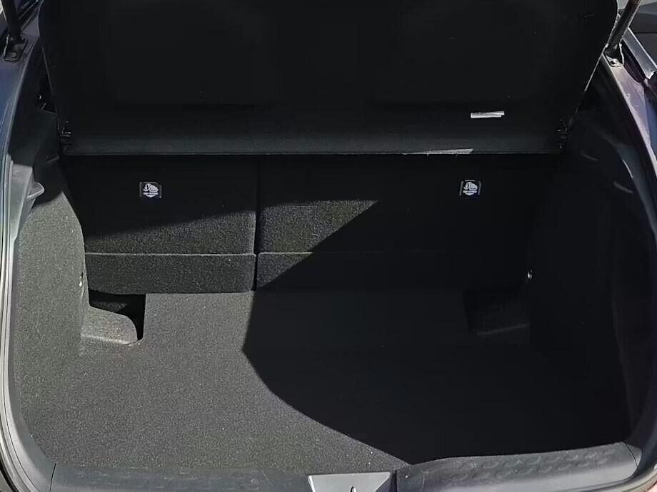 Used Toyota C-HR 2023 for sale - 77997106: Photo 7