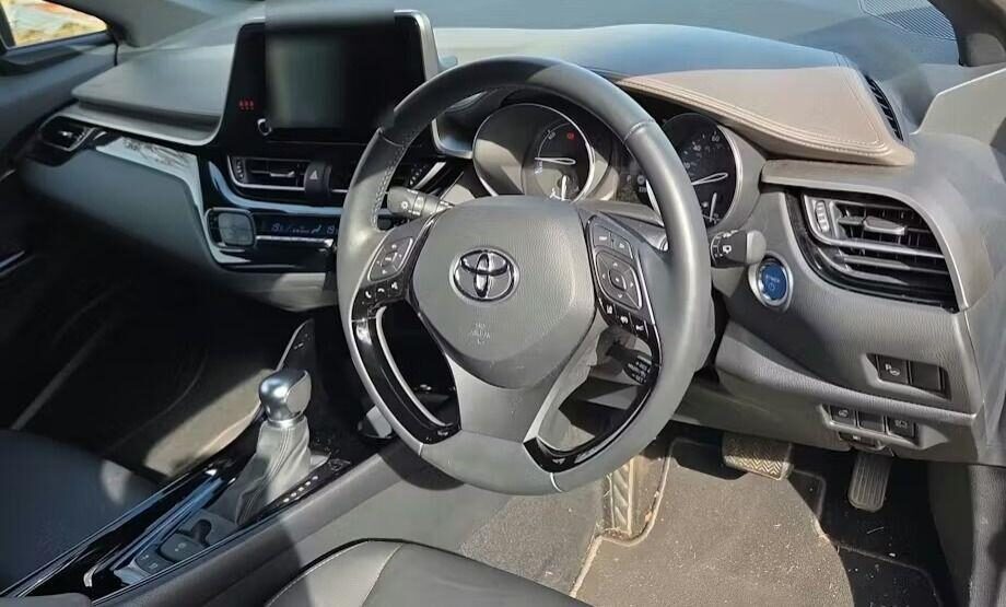 Used Toyota C-HR 2023 for sale - 77997106: Photo 8