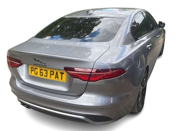 Used Jaguar XE 2021 for sale - 79481532: Photo