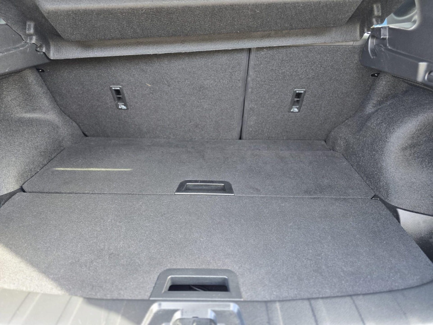 Used Nissan Qashqai 2018 for sale - 77662049: Photo 35