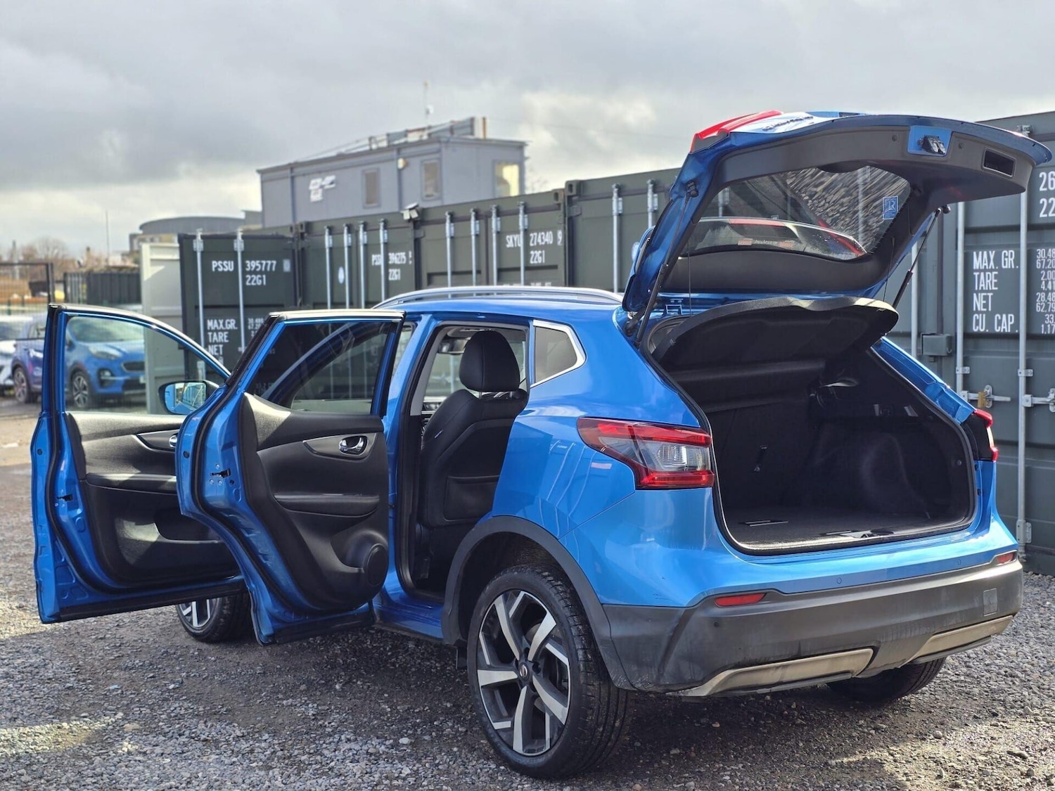 Used Nissan Qashqai 2018 for sale - 77662049: Photo 9