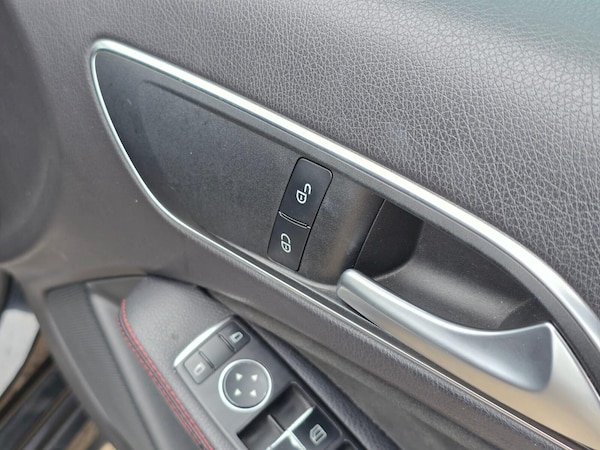 Used Mercedes-Benz A-Class 2017 for sale - 76037322: Photo 32