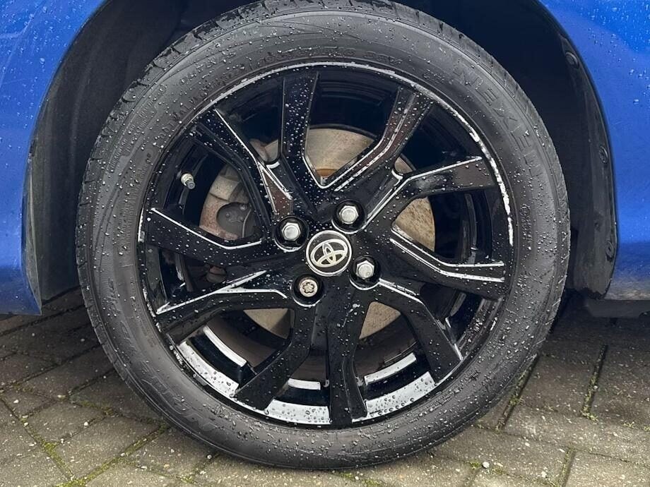 Used Toyota Yaris 2017 for sale - 76569394: Photo 10