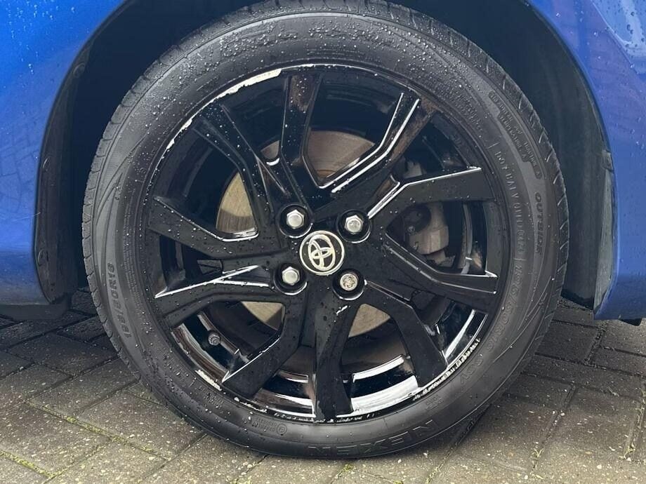 Used Toyota Yaris 2017 for sale - 76569394: Photo 11