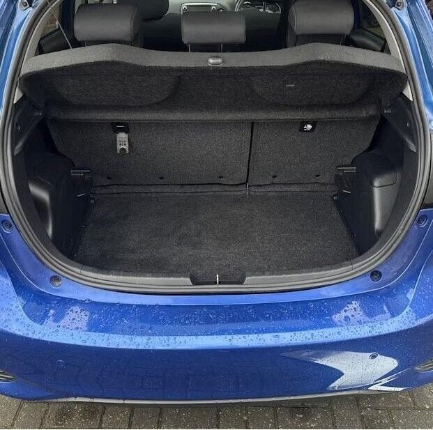 Used Toyota Yaris 2017 for sale - 76569394: Photo 14