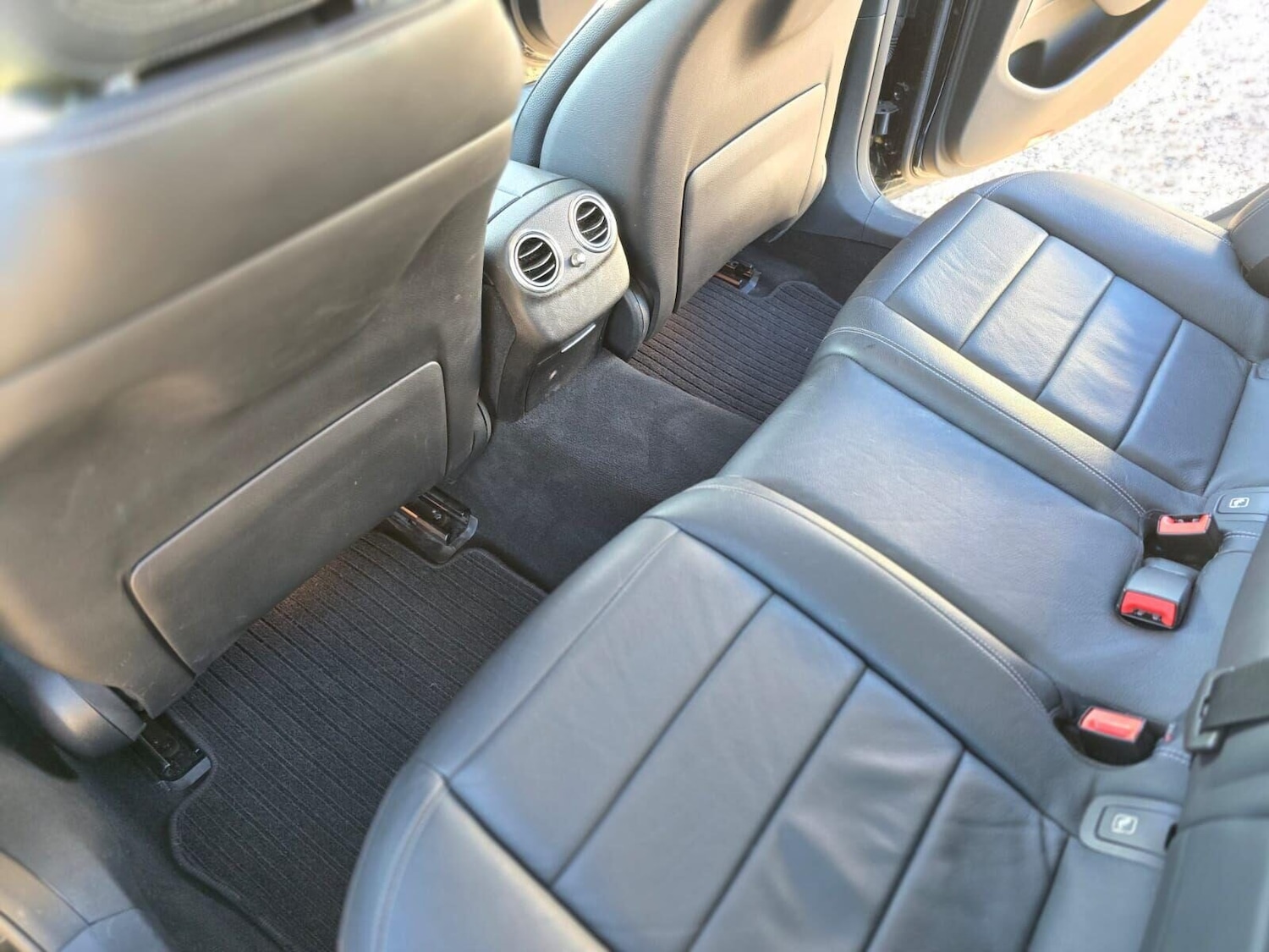 Used Mercedes-Benz E Class 2016 for sale - 76526980: Photo 25