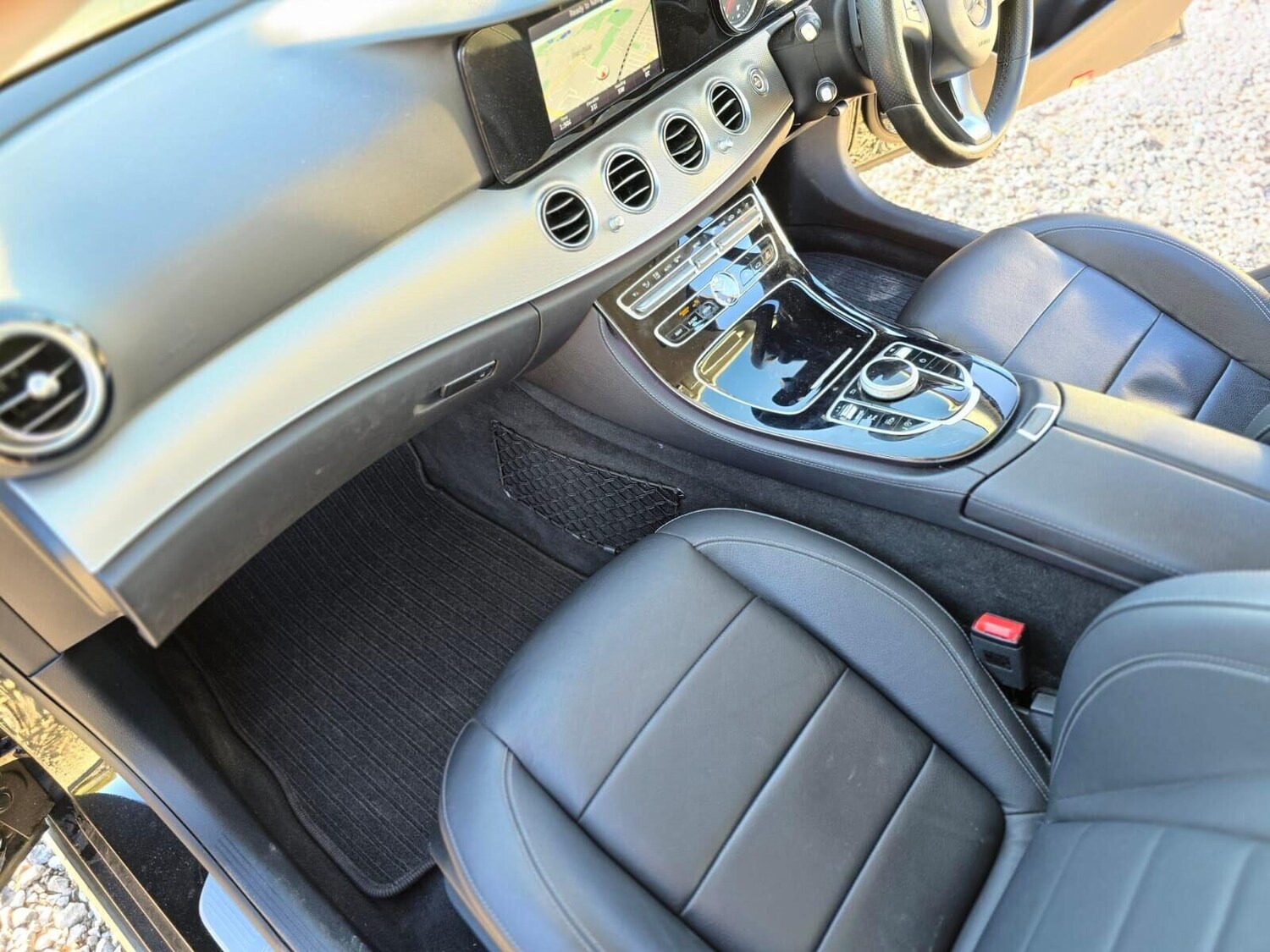 Used Mercedes-Benz E Class 2016 for sale - 76526980: Photo 44