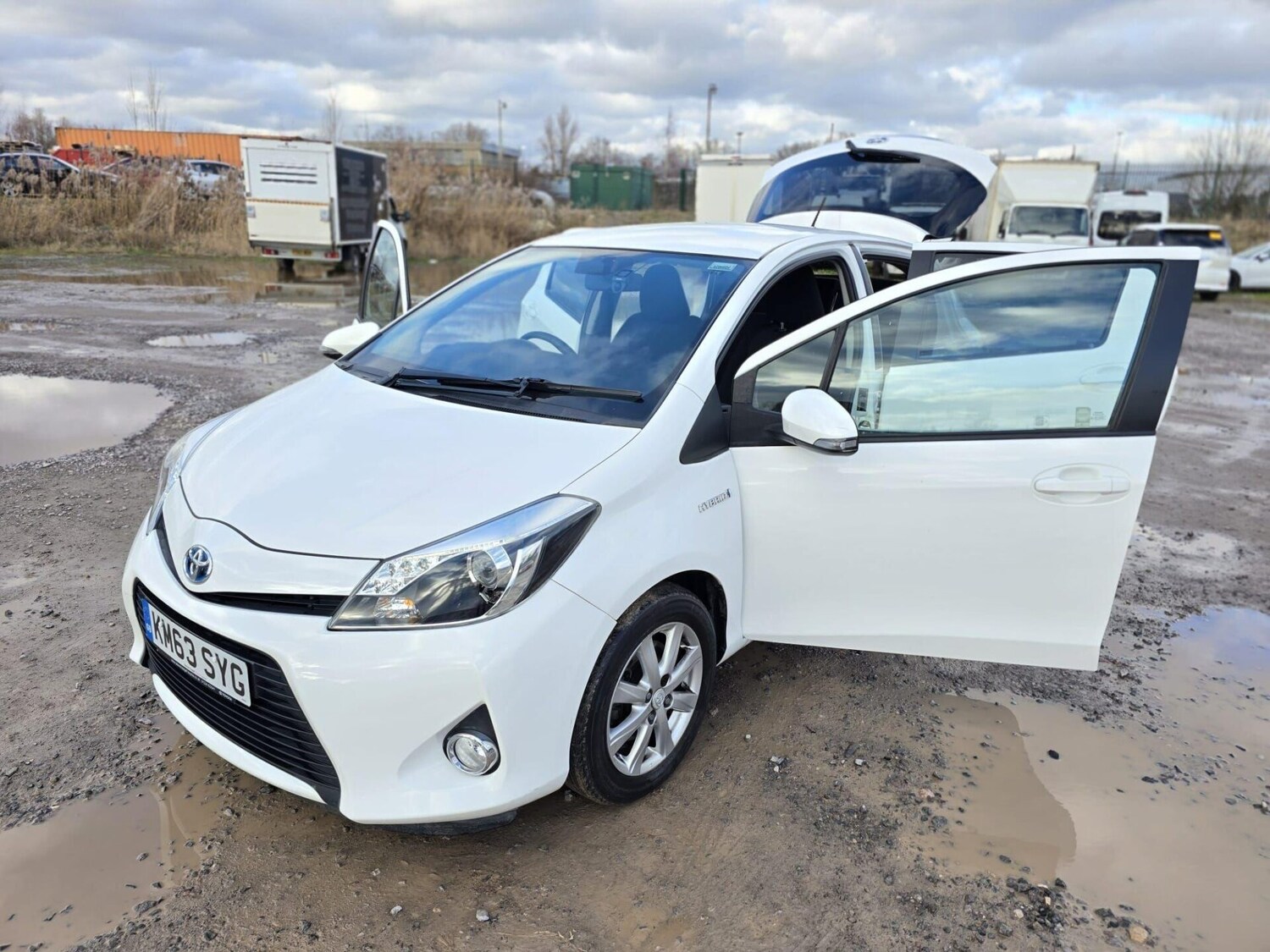 Used Toyota Yaris 2014 for sale - 78190756: Photo 10